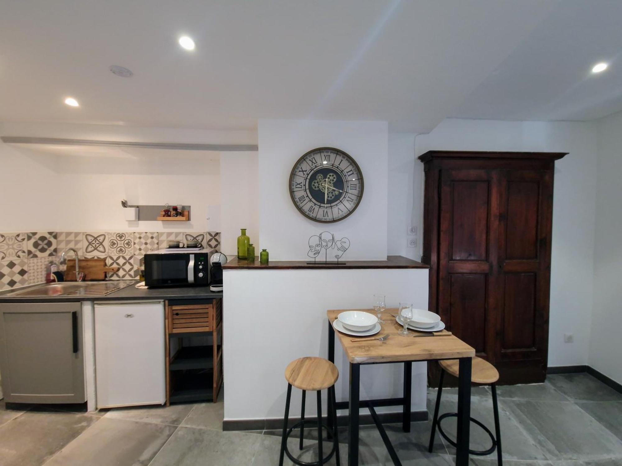 Studio Au Coeur Du Village Tourtour Extérieur photo
